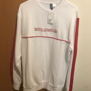 Sweatshirt